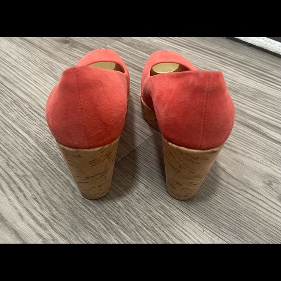 Stuart Weitzman Anna Haze Sauce Wedges -Size 5.5 - Picture 3 of 4